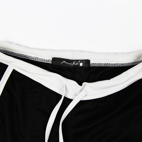 Drawstring Booty Shorts CALI print - Picture 5 of 5